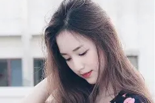 因得罪杨坤被乐坛排挤15年却因张嘉益牵线凭《主角》重返央视